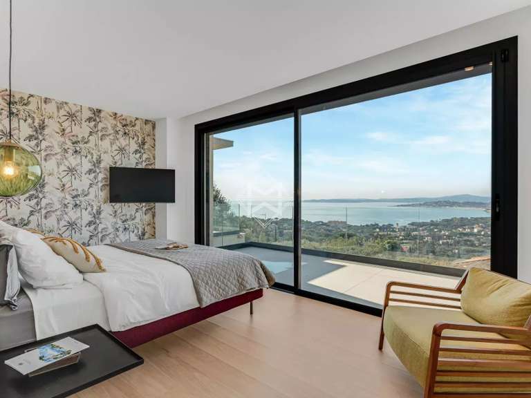 Villa avec Vue sur mer Roquebrune-sur-Argens - 5 chambres - 390m²