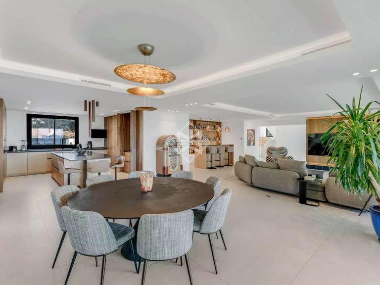 Villa avec Vue sur mer Roquebrune-sur-Argens - 5 chambres - 390m²
