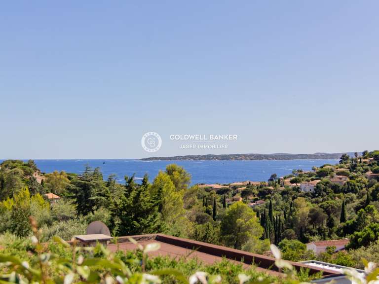 Villa avec Vue sur mer Roquebrune-sur-Argens - 4 chambres - 270m²