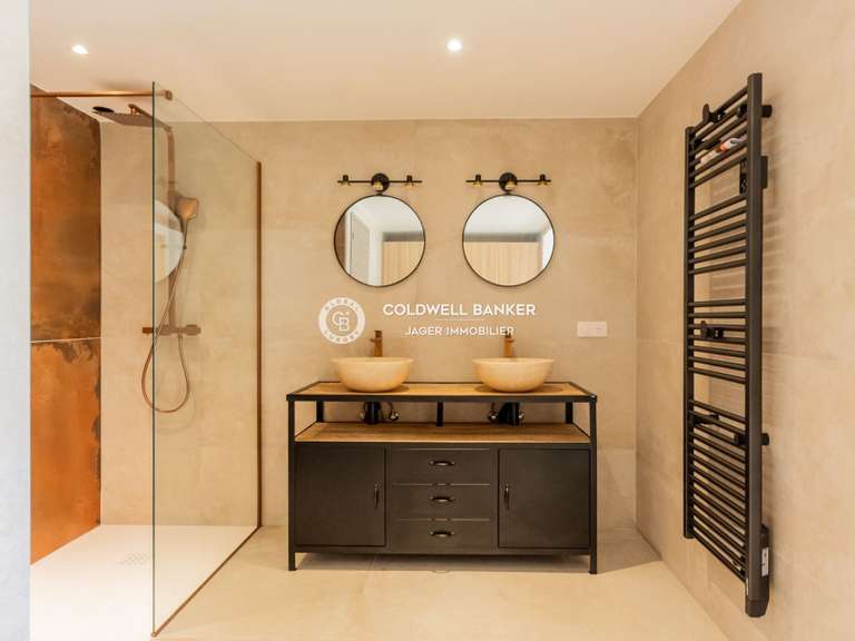 Villa avec Vue sur mer Roquebrune-sur-Argens - 4 chambres - 270m²