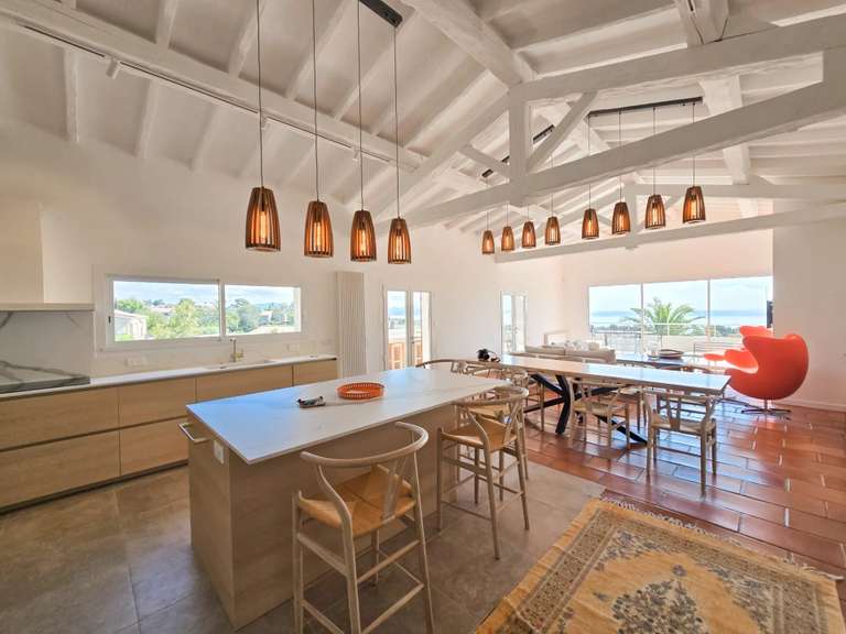 Villa avec Vue sur mer Roquebrune-sur-Argens - 4 chambres - 230m²