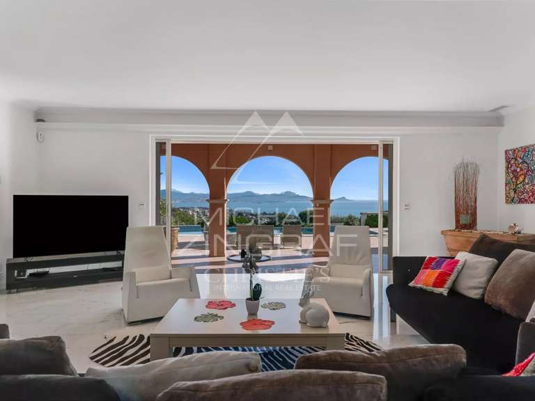 Villa avec Vue sur mer Roquebrune-sur-Argens - 3 chambres - 230m²