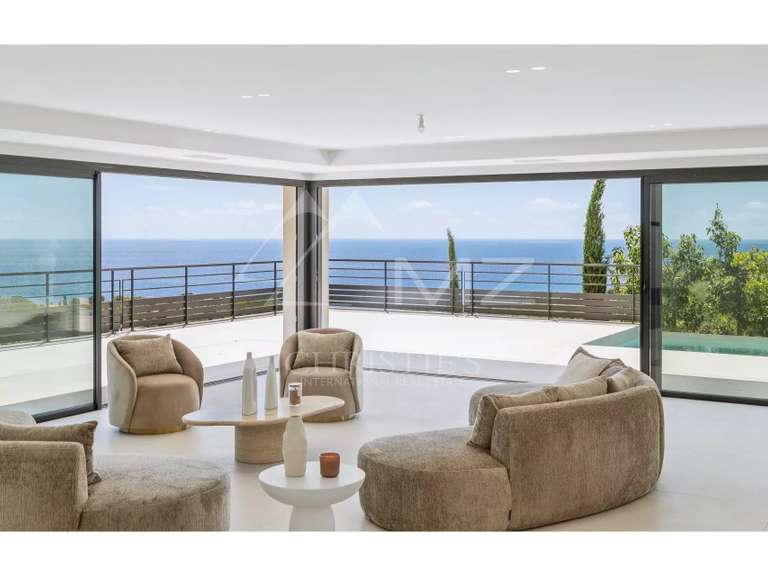 Villa Roquebrune-sur-Argens - 7 chambres - 1123m²