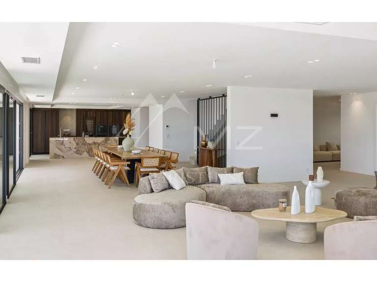 Villa Roquebrune-sur-Argens - 7 chambres - 538m²