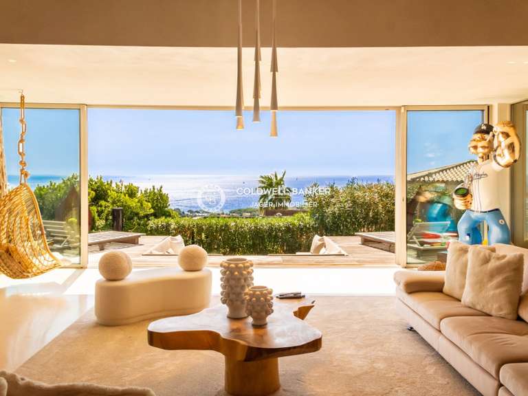 Villa avec Vue sur mer Roquebrune-sur-Argens - 5 chambres - 380m²