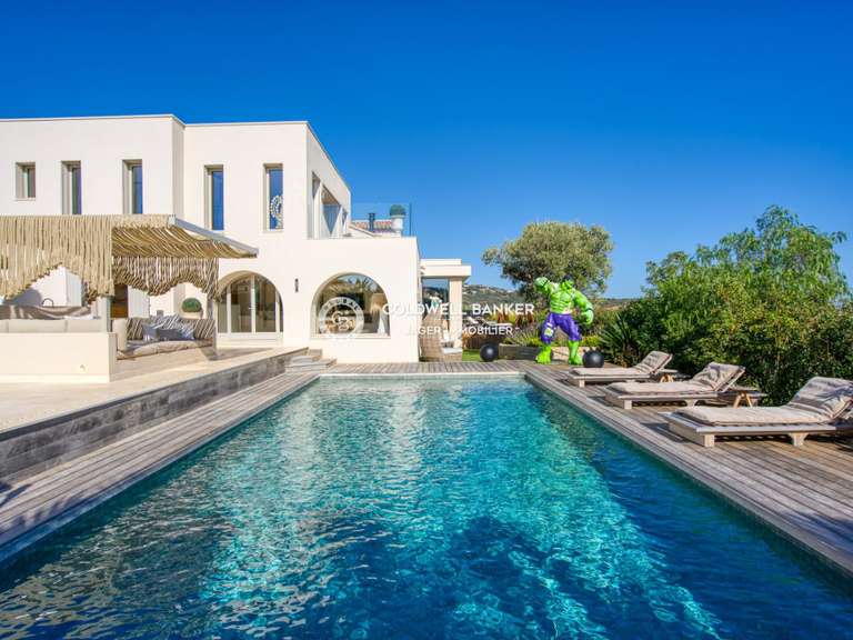 Villa avec Vue sur mer Roquebrune-sur-Argens - 5 chambres - 380m²