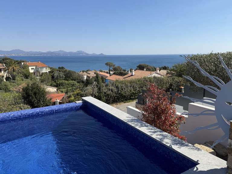 Villa avec Vue sur mer Roquebrune-sur-Argens - 5 chambres - 200m²