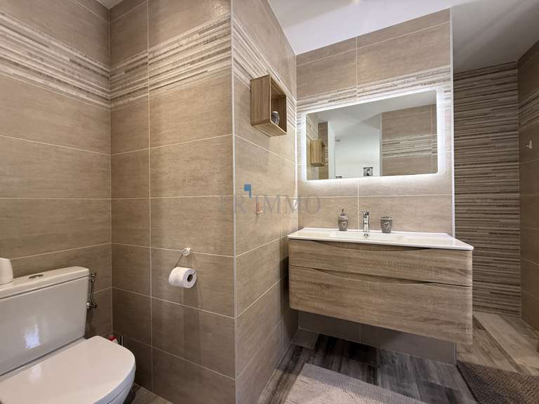 Villa avec Vue sur mer Roquebrune-sur-Argens - 5 chambres - 200m²