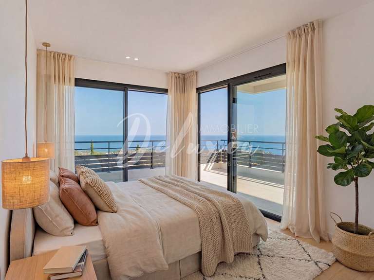 Villa avec Vue sur mer Roquebrune-sur-Argens - 7 chambres - 538m²