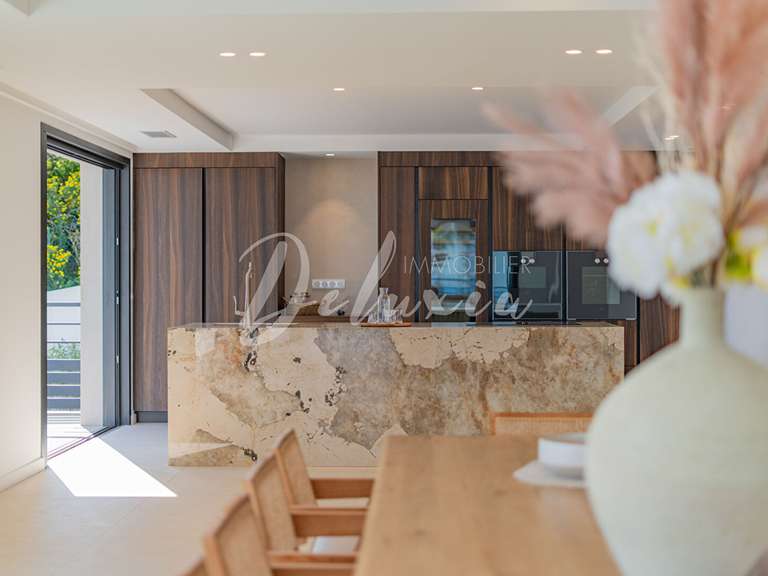 Villa avec Vue sur mer Roquebrune-sur-Argens - 7 chambres - 538m²