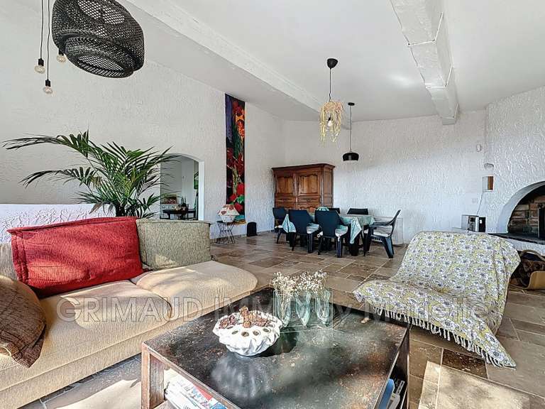 Villa avec Vue sur mer Roquebrune-sur-Argens - 4 chambres - 183m²