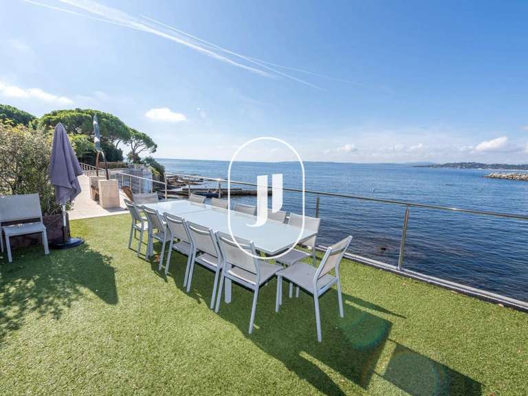 Villa avec Vue sur mer Roquebrune-sur-Argens - 4 chambres - 142m²