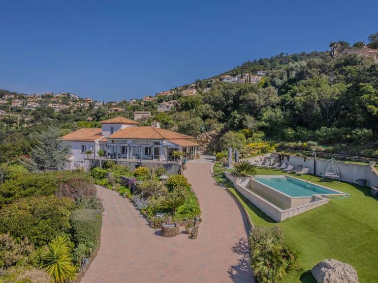 Villa avec Vue sur mer Roquebrune-sur-Argens - 4 chambres - 330m²