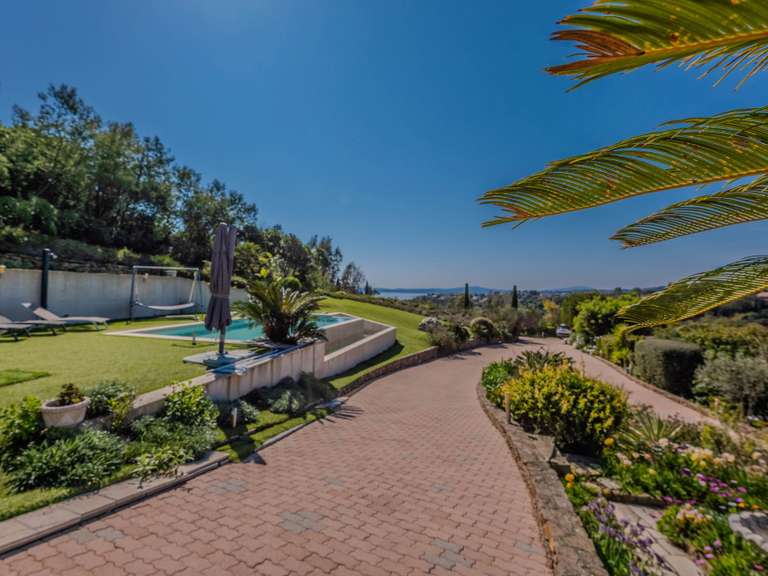 Villa avec Vue sur mer Roquebrune-sur-Argens - 4 chambres - 330m²