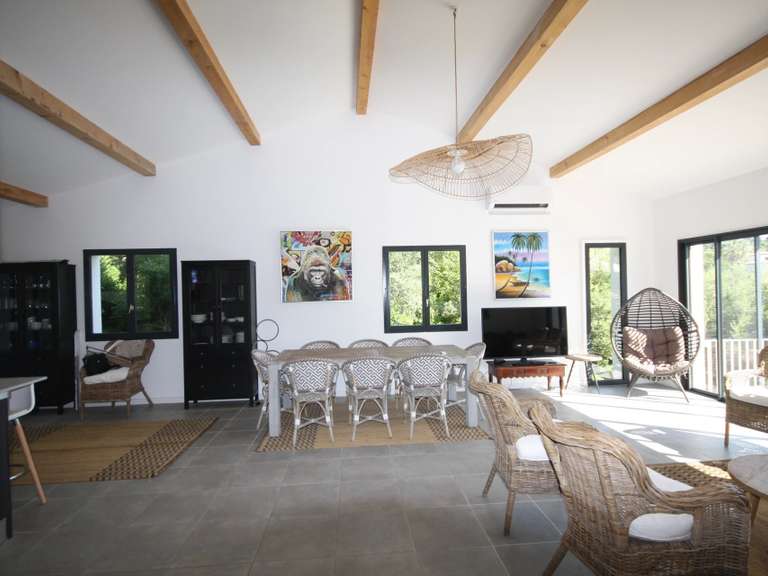 Villa Roquebrune-sur-Argens - 4 chambres - 165m²