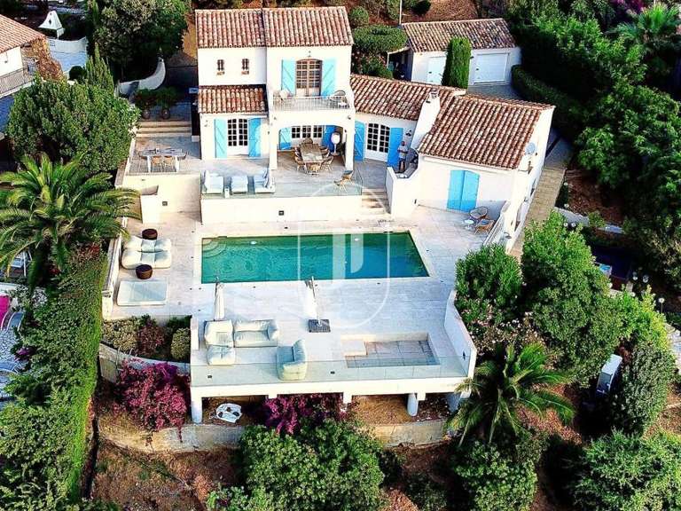 Villa avec Vue sur mer Roquebrune-sur-Argens - 5 chambres - 153m²