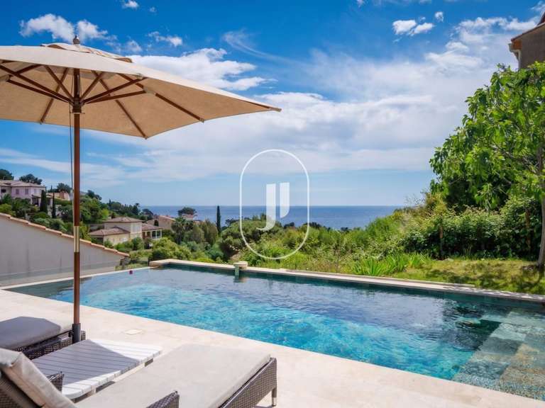 Villa avec Vue sur mer Roquebrune-sur-Argens - 4 chambres - 160m²