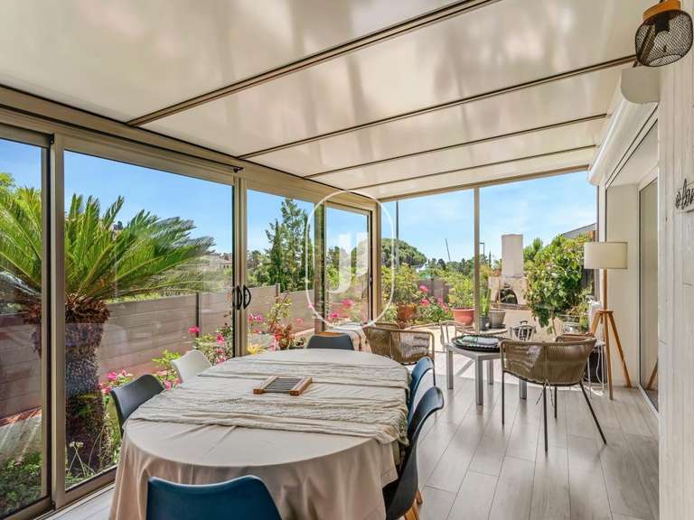 Villa avec Vue sur mer Roquebrune-sur-Argens - 4 chambres - 160m²