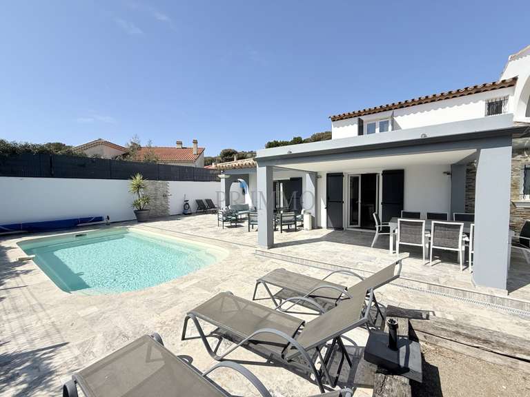 Villa avec Vue sur mer Roquebrune-sur-Argens - 4 chambres - 119m²