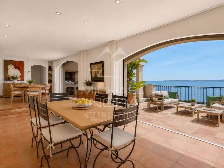 Villa avec Vue sur mer Roquebrune-sur-Argens - 5 chambres - 224m²