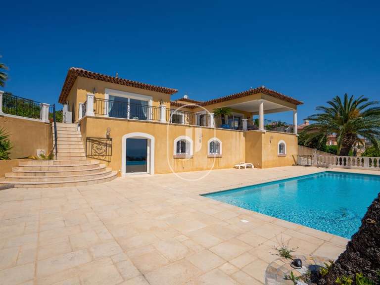 Villa avec Vue sur mer Roquebrune-sur-Argens - 5 chambres - 300m²