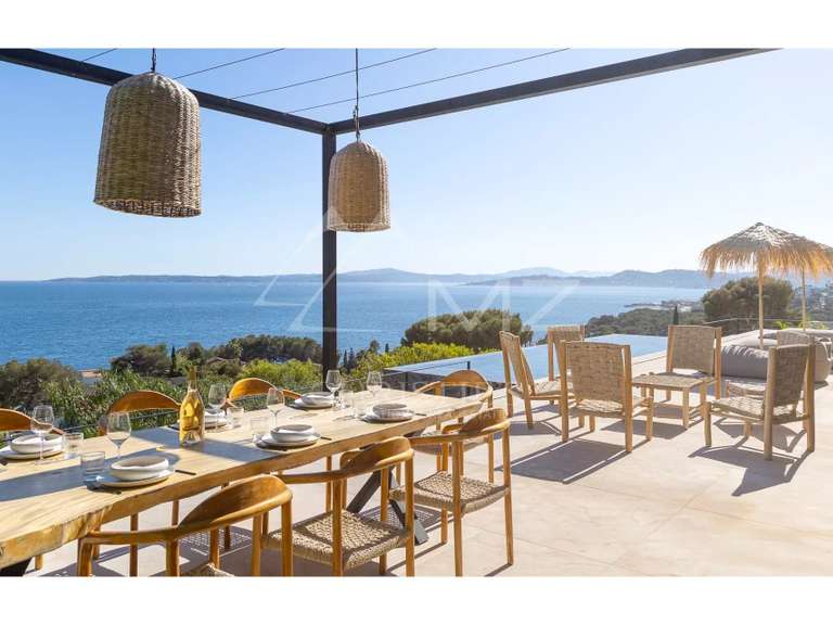 Villa avec Vue sur mer Roquebrune-sur-Argens - 5 chambres - 435m²