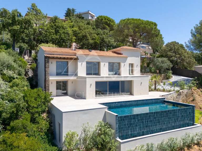 Villa avec Vue sur mer Roquebrune-sur-Argens - 4 chambres - 228m²