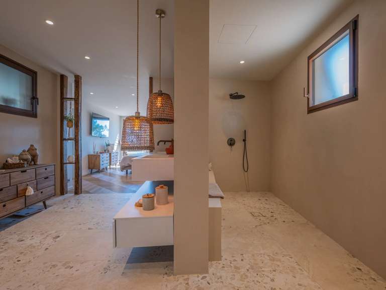 Villa avec Vue sur mer Roquebrune-sur-Argens - 5 chambres - 480m²