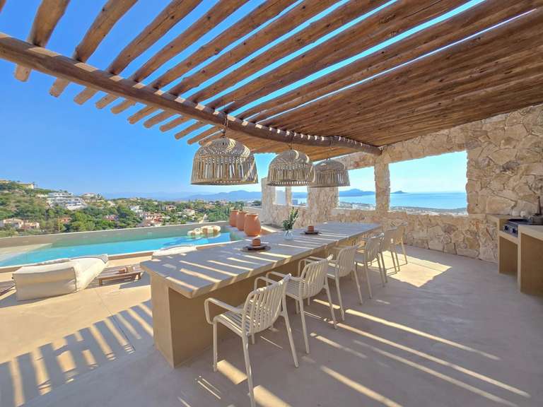 Villa avec Vue sur mer Roquebrune-sur-Argens - 5 chambres - 480m²