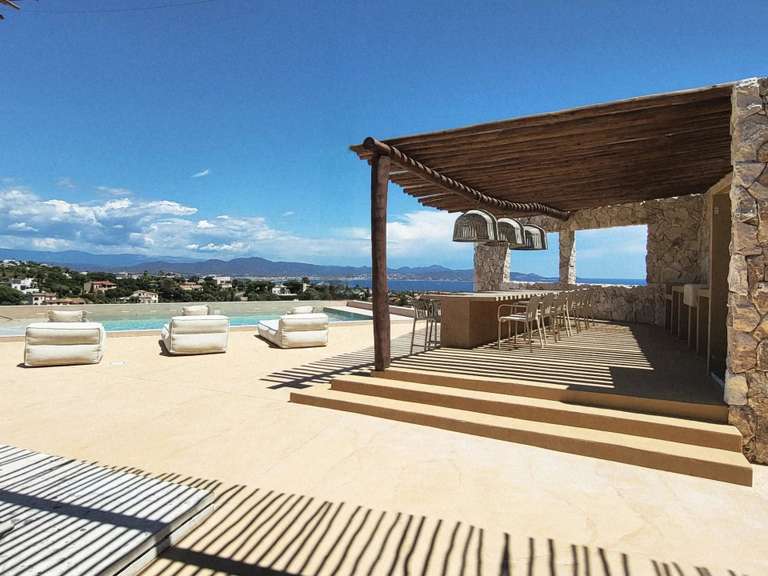 Villa avec Vue sur mer Roquebrune-sur-Argens - 5 chambres - 480m²