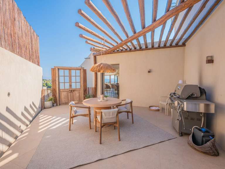 Villa avec Vue sur mer Roquebrune-sur-Argens - 5 chambres - 480m²