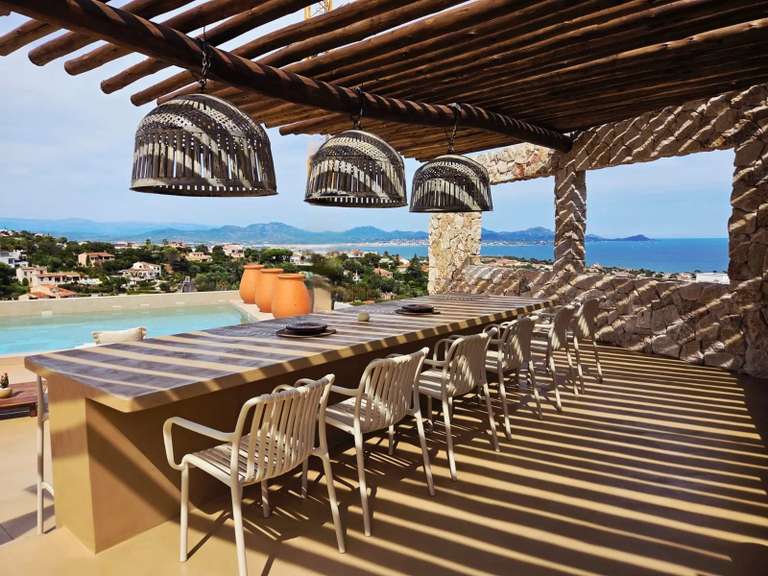 Villa avec Vue sur mer Roquebrune-sur-Argens - 5 chambres - 480m²