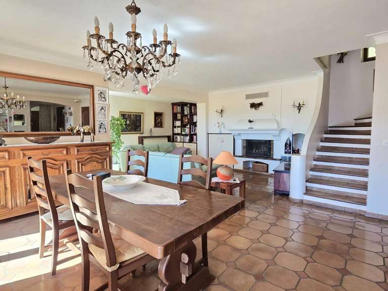 Villa avec Vue sur mer Roquebrune-sur-Argens - 5 chambres - 240m²