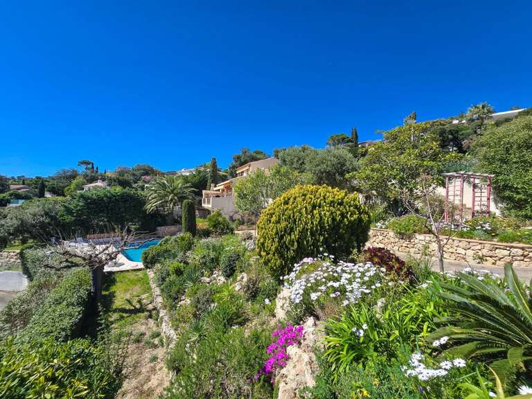 Villa avec Vue sur mer Roquebrune-sur-Argens - 5 chambres - 240m²