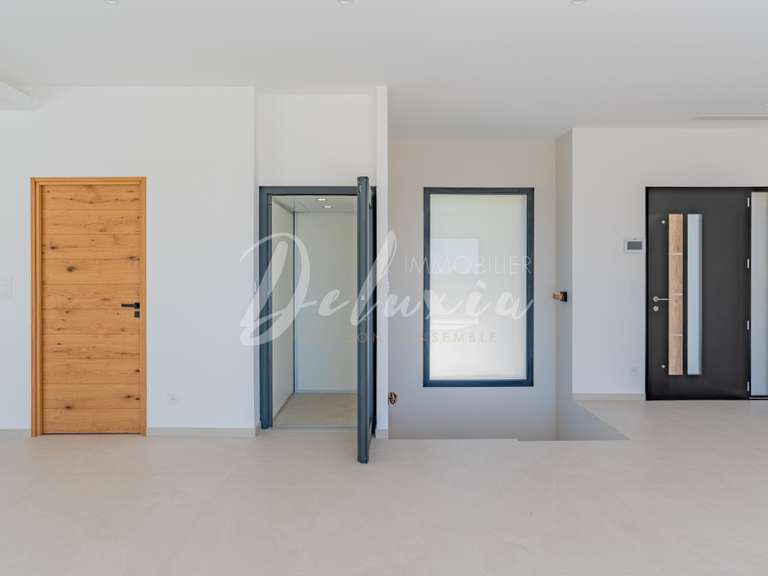 Villa avec Vue sur mer Roquebrune-sur-Argens - 5 chambres - 238m²