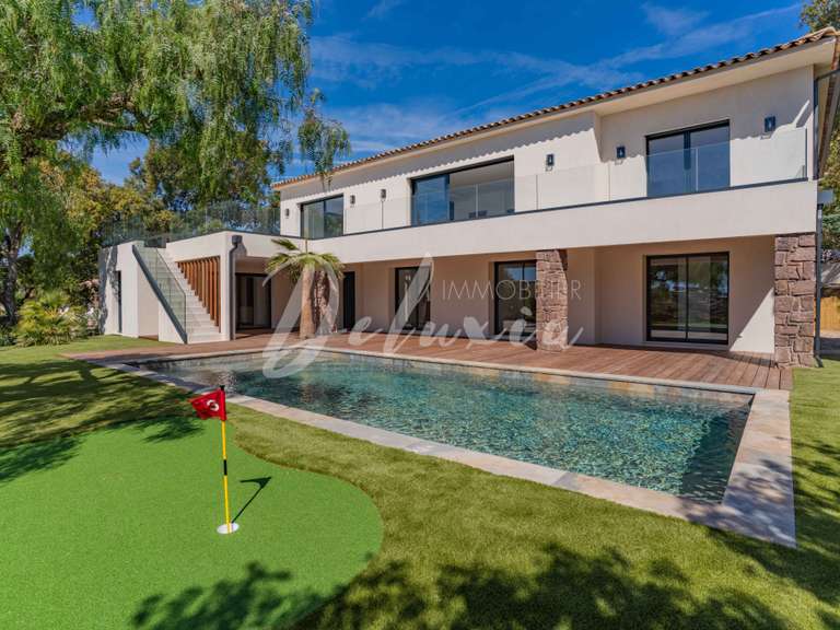 Villa avec Vue sur mer Roquebrune-sur-Argens - 5 chambres - 238m²