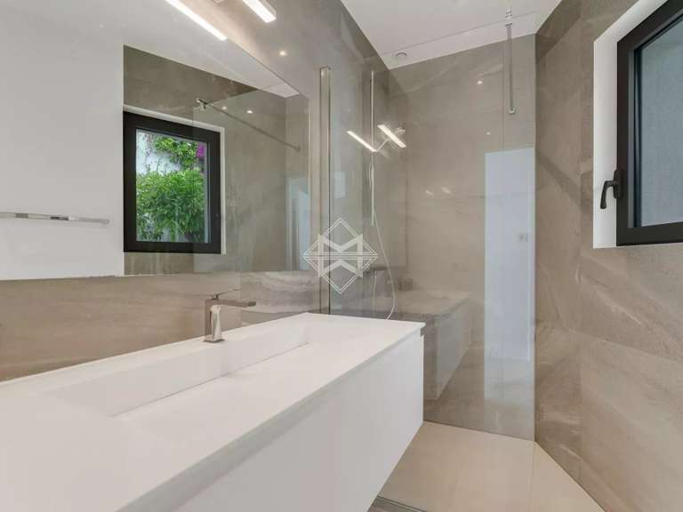 Villa avec Vue sur mer Roquebrune-sur-Argens - 4 chambres - 205m²