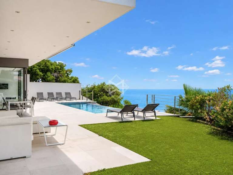 Villa avec Vue sur mer Roquebrune-sur-Argens - 4 chambres - 205m²