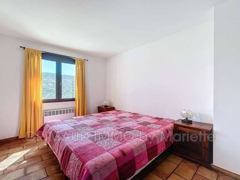 Villa Roquebrune-sur-Argens - 5 chambres - 151m²