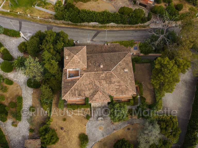 Villa Roquebrune-sur-Argens - 10 chambres - 650m²