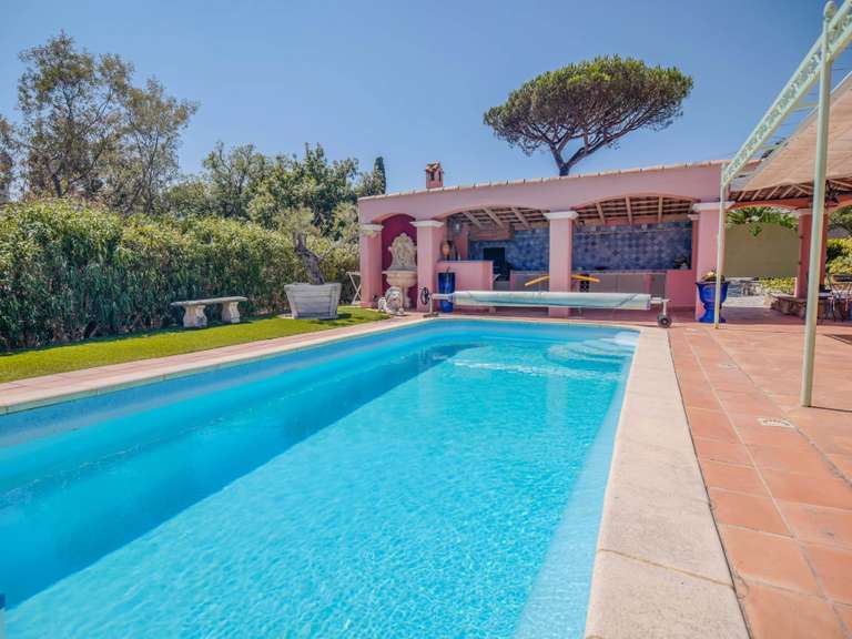 Villa Roquebrune-sur-Argens - 3 bedrooms - 123m²