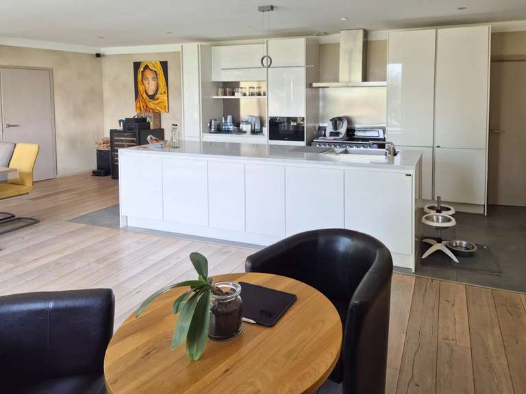 Villa Roquebrune-sur-Argens - 5 bedrooms - 260m²