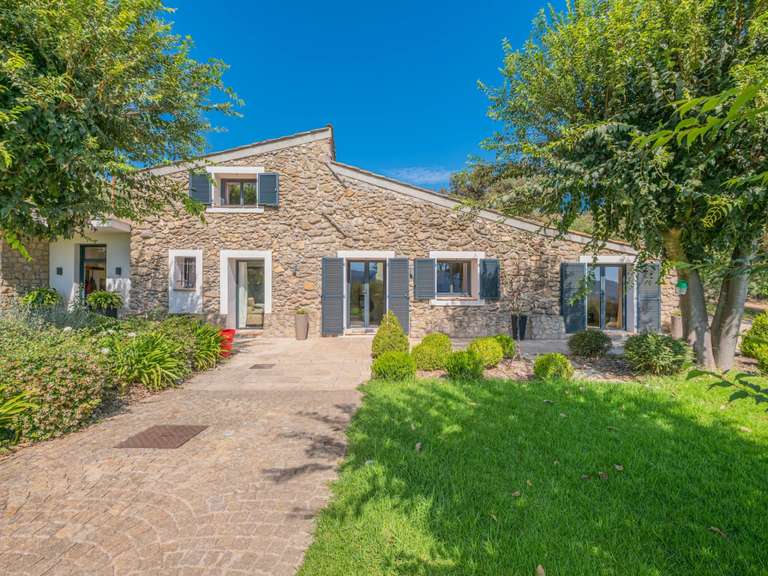 Villa Roquebrune-sur-Argens - 5 chambres - 260m²