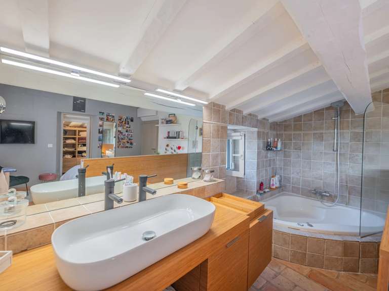 Villa Roquebrune-sur-Argens - 5 chambres - 260m²