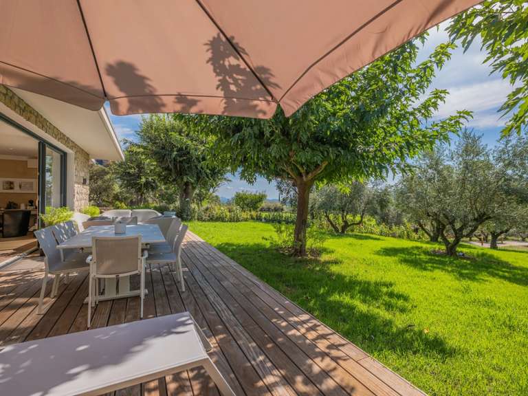 Villa Roquebrune-sur-Argens - 5 chambres - 260m²
