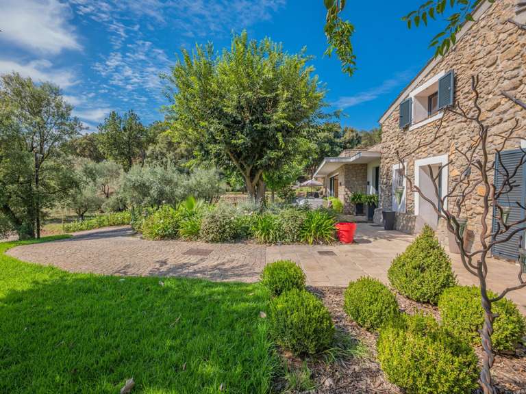 Villa Roquebrune-sur-Argens - 5 chambres - 260m²