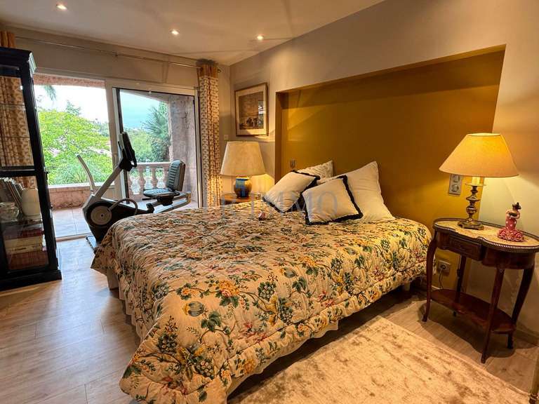Villa avec Vue sur mer Roquebrune-sur-Argens - 3 chambres - 130m²