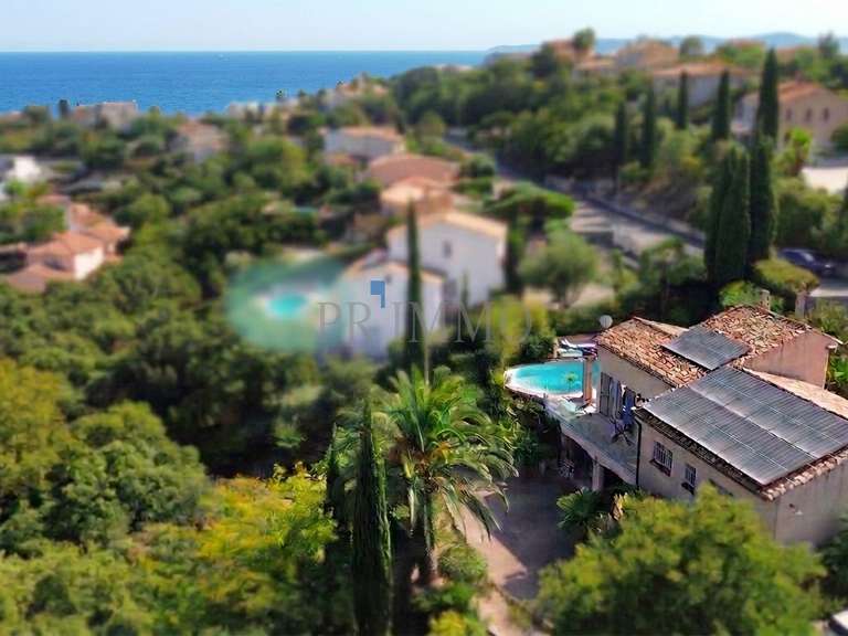 Villa avec Vue sur mer Roquebrune-sur-Argens - 3 chambres - 130m²