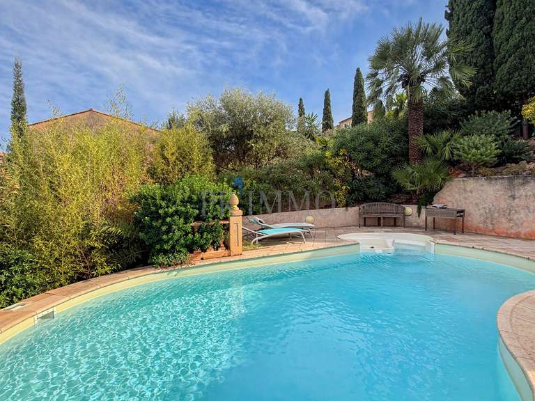 Villa avec Vue sur mer Roquebrune-sur-Argens - 3 chambres - 130m²
