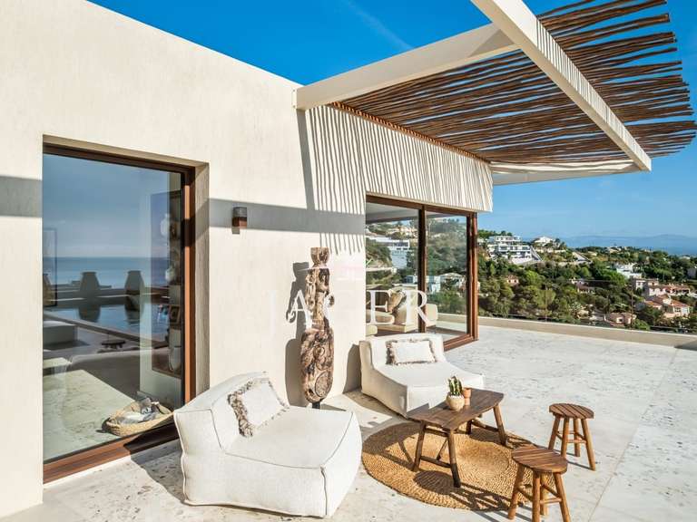 Villa avec Vue sur mer Roquebrune-sur-Argens - 5 chambres - 450m²